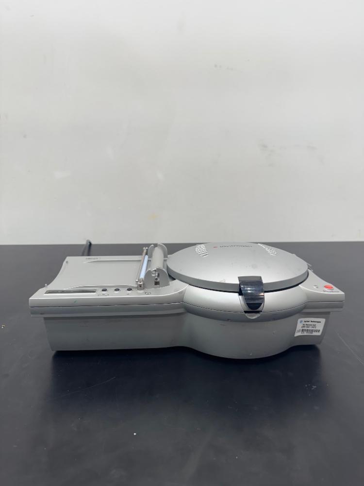 Image of Invitrogen iBlot Device